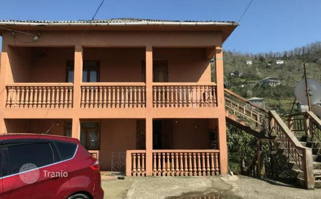 3-Bedroom House in Batumi, photo 2
