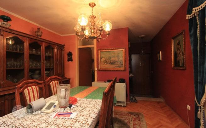 2-Bedroom Apartment with Mountain View in Budva, photo 2