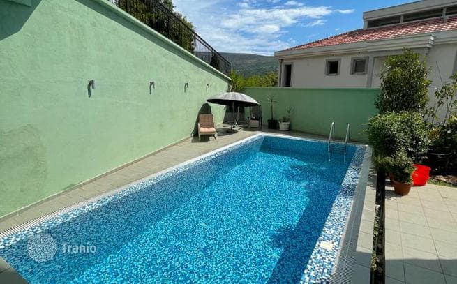 1-Bedroom Duplex with Sea View in Kumbor, Herceg Novi, photo 3