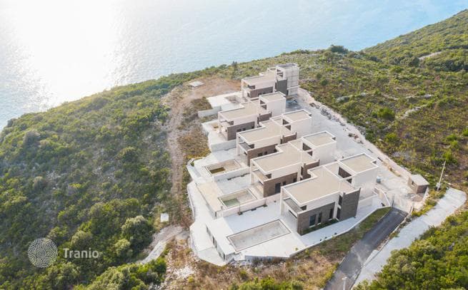 4-Bedroom Villa in Budva, Montenegro, photo 3