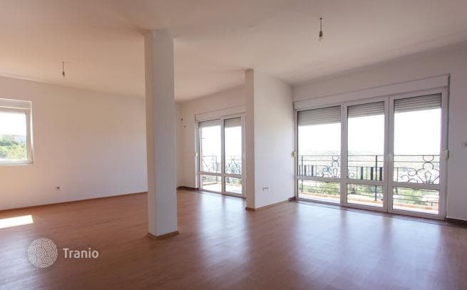 Spacious Apartments with Sea Views in Sutmore, Bar, photo 5