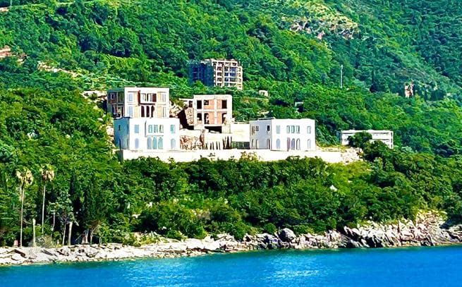 4-Bedroom Villa with Private Pool in Kameno, Budva, photo 5