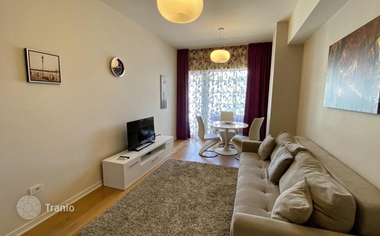 1-Bedroom Beachfront Apartment in Budva, photo 3