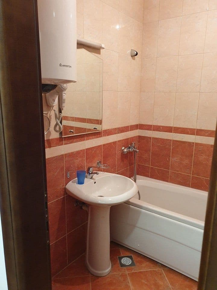 Квартира в Херцег-Нови, Черногория, 84 м², фото 3