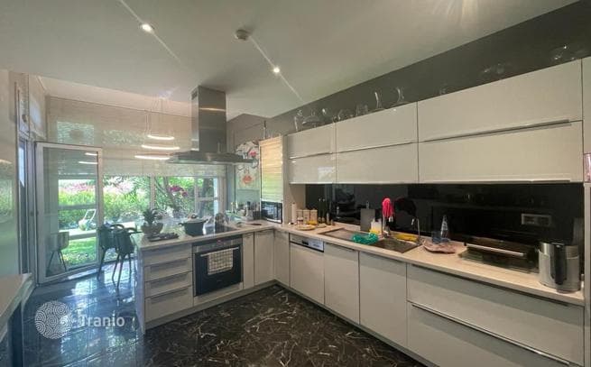 5-Bedroom Apartment with 5 Bathrooms in Eyup, Istanbul, photo 5