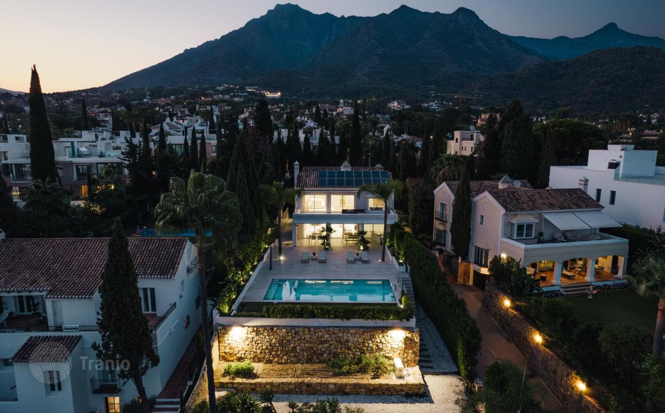 Вилла на продажу в Balcones de Sierra Blanca, Золотая Миля, фото 4