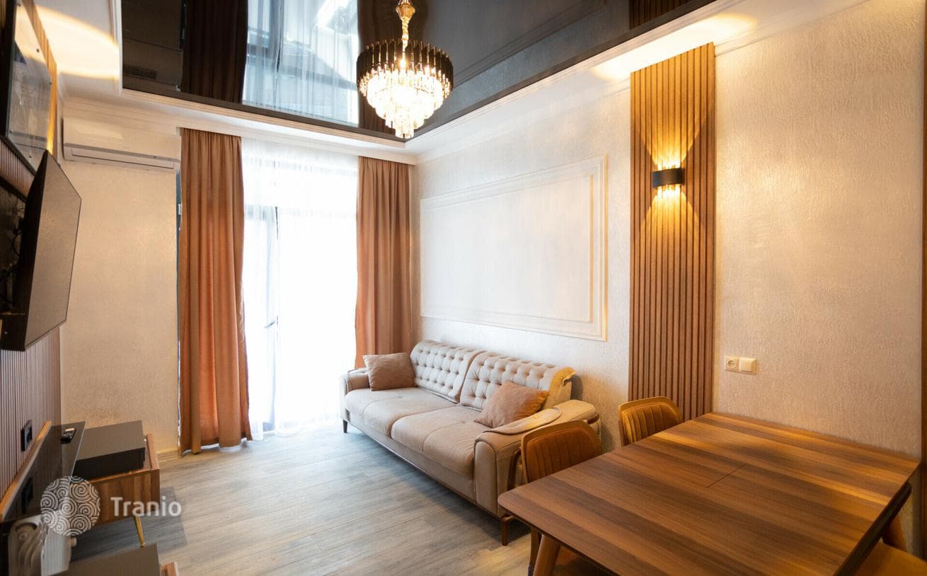 1-Bedroom Apartment with Sea and City Views in Batumi, photo 3