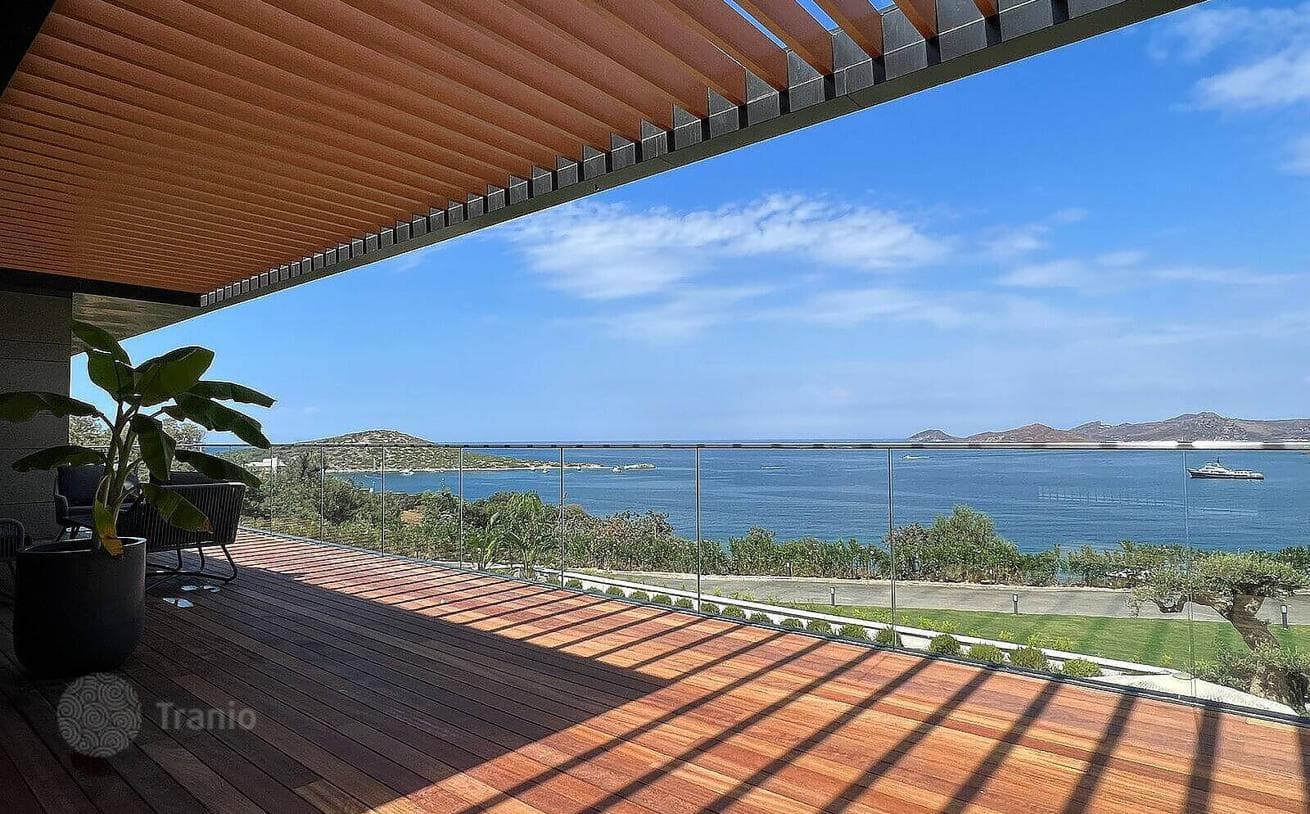 4-Bedroom Villa with Private Beach Access in Bodrum, photo 4