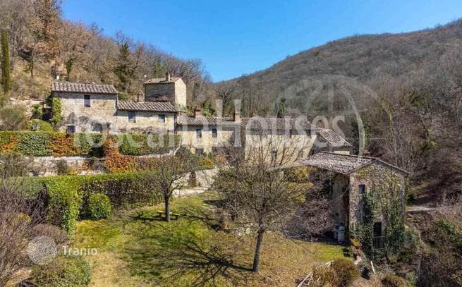 13-комнатная вилла 600 м² в Сиене, Италия, фото 3