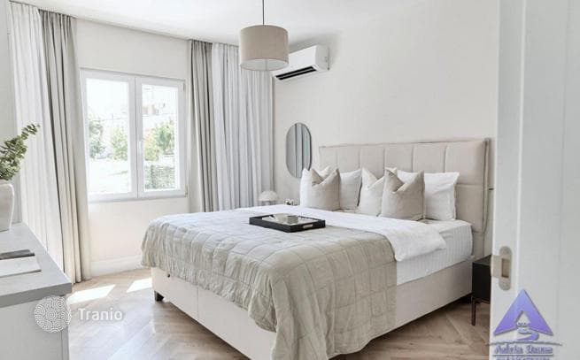 2-Bedroom Villa with Sea Views in Perchane, Kotor, photo 2