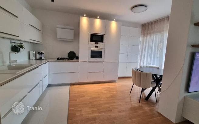 2-Bedroom Apartment in Pula, photo 3