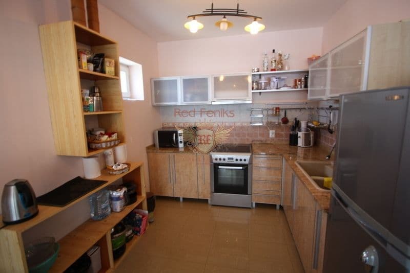 Квартира в Херцег-Нови, Черногория, 104 м², фото 3