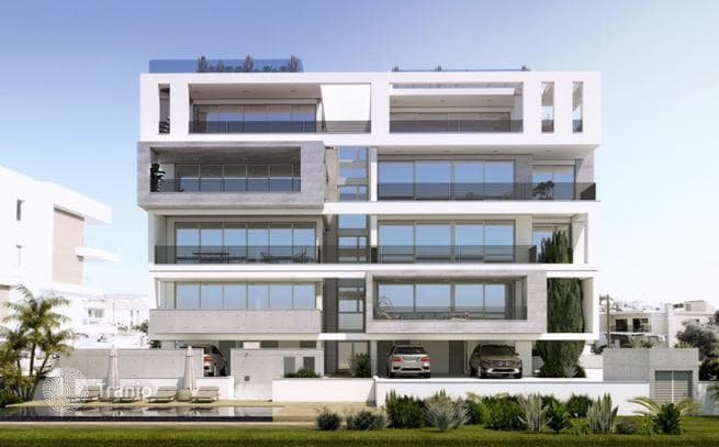 1–2-Bedroom Apartments 700 m from the Beach in Limassol, photo 2