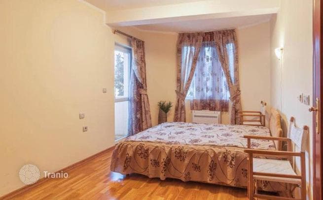 3-Bedroom Apartment 100 m from the Sea in Stoliv, Kotor, photo 5