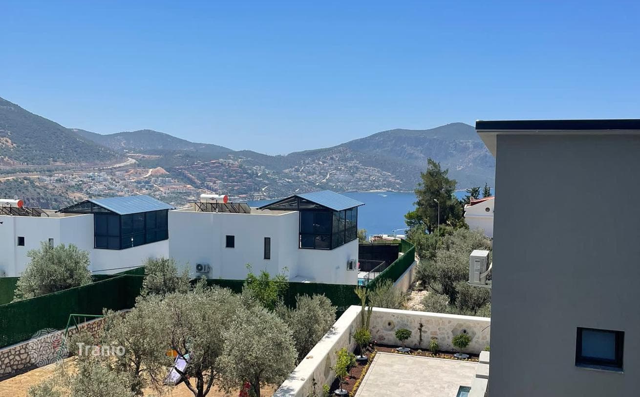 4-Bedroom Luxury Villa with Private Pool in Kalkan