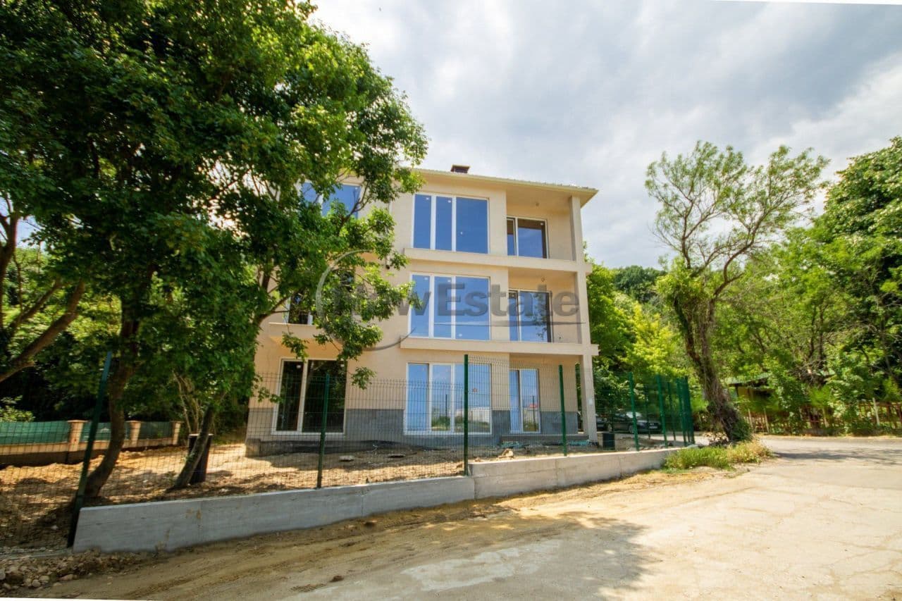 Апартаменты в Варне, Болгария, 160 м²