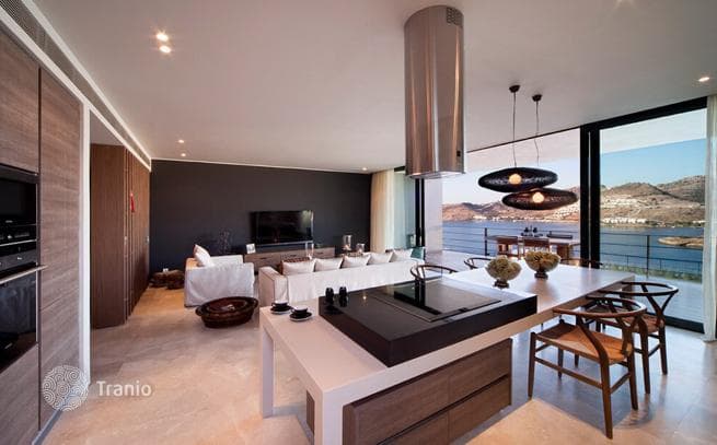 4+1 Villa with Private Pool and Sea View in Yalikavak