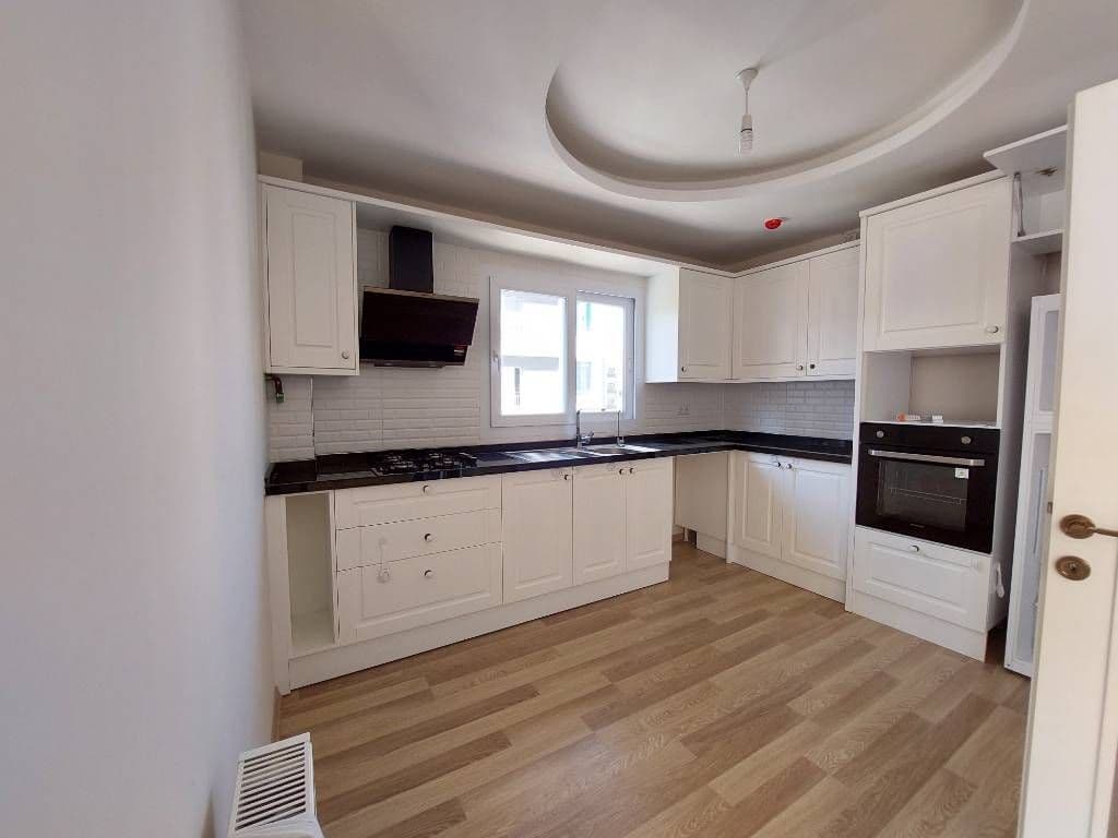 Квартира в Мерсине, Турция, 130 м², фото 2