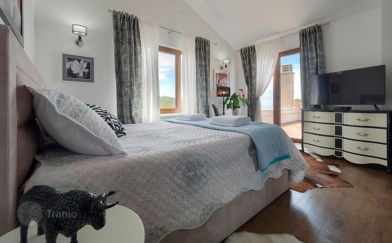 2-Bedroom Villa with Private Pool and Sea View in Zagor, Kotor, photo 4