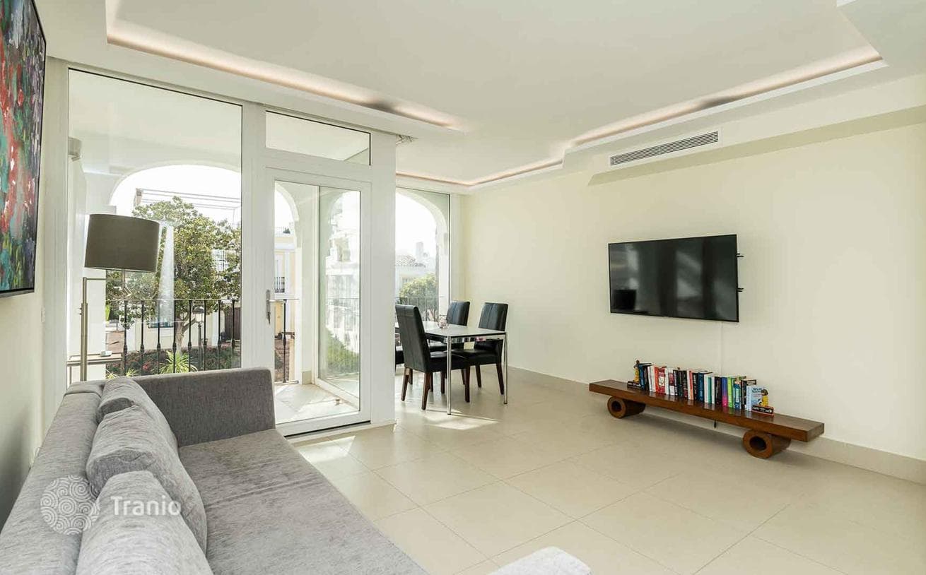 2-комнатный таунхаус 172 м² в Нуэва Андалусии, Испания, фото 2