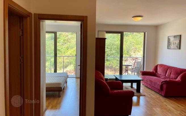 1-Bedroom Apartment with Shared Pool in Przno, Budva, photo 3