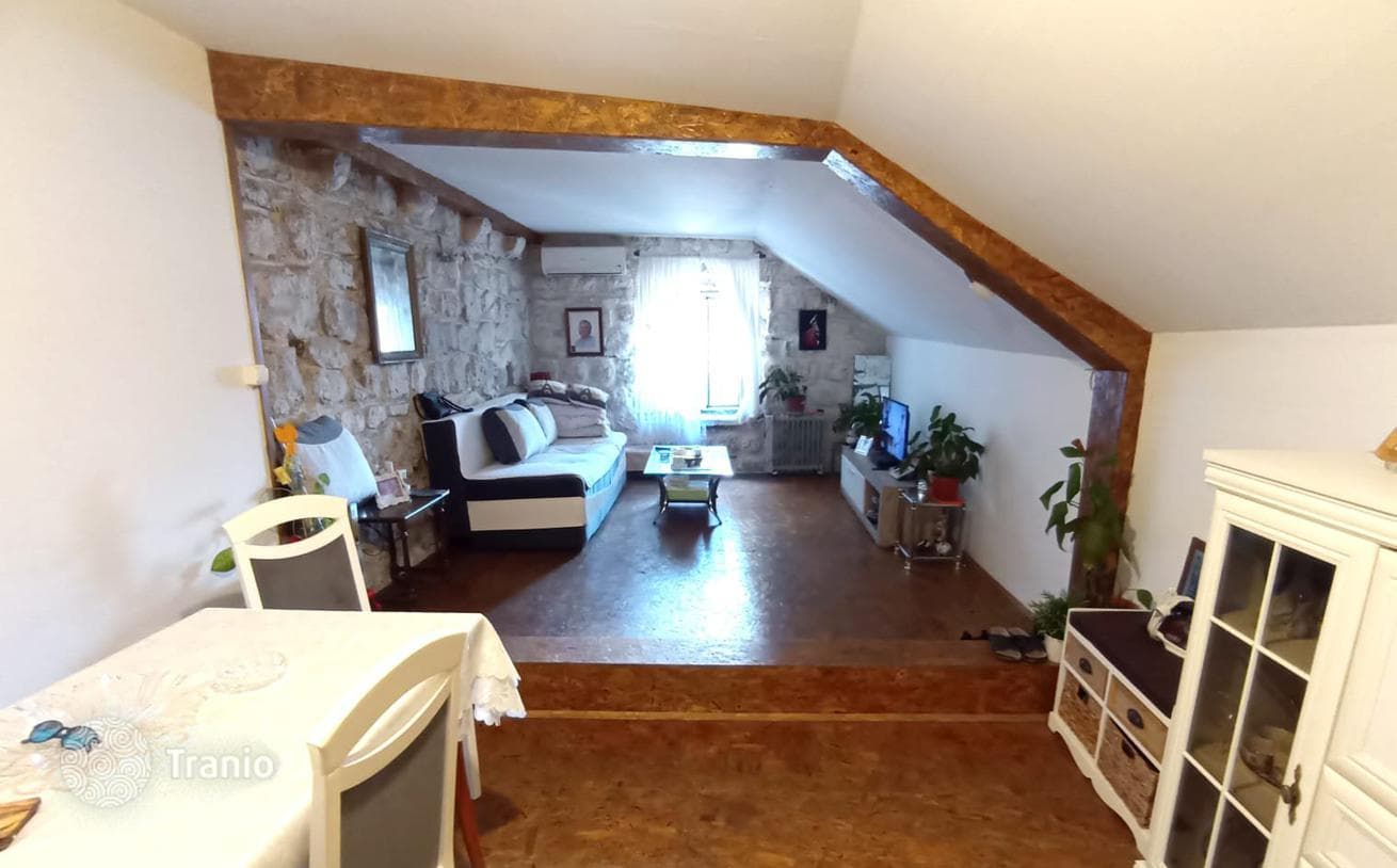 1-Bedroom Apartment in Kotor, photo 2
