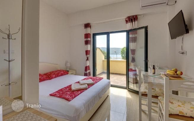 Spacious House 150 m from the Sea in Meljine, Herceg Novi, photo 2