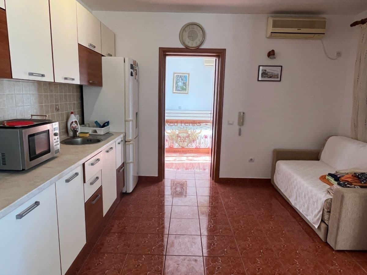 Квартира в Будве, Черногория, 62 м², фото 5