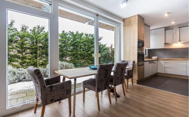 4-комнатная квартира 94 м² в Районе III (Обуде), Венгрия, фото 2