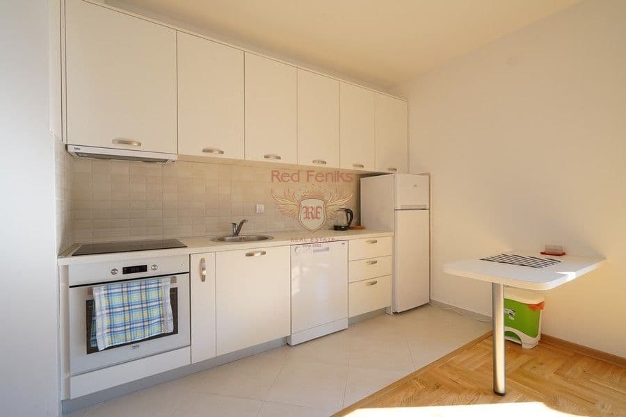 Квартира в Будве, Черногория, 58 м², фото 2