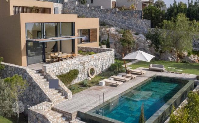 5-Bedroom Villa with 1,000 m² Plot in Bodrum