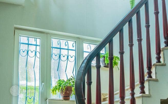 3-Story 6-Bedroom House with Sea and Mountain Views in Makhinjauri, Batumi, photo 4