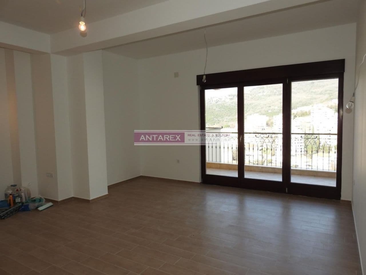 Апартаменты в Херцег-Нови, Черногория, 53 м²