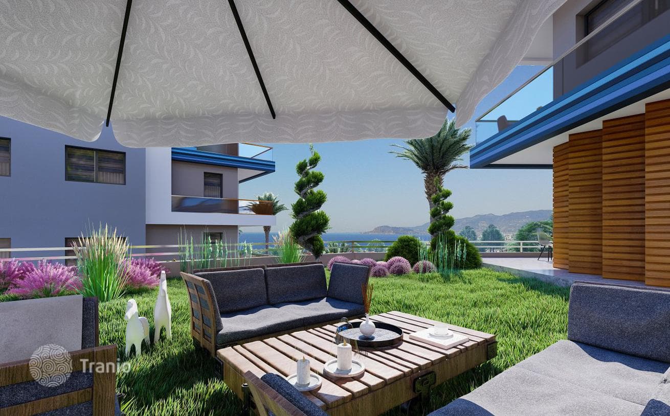 Luxury Residential Complex with Panoramic Views and Pool in Alanya