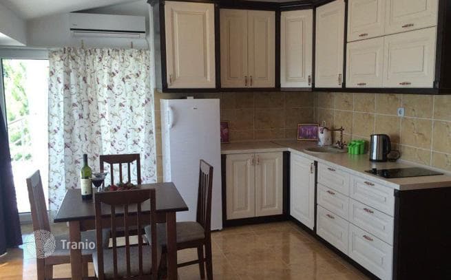 2-Bedroom Apartment with Terrace Near the Sea in Šušanj, photo 4