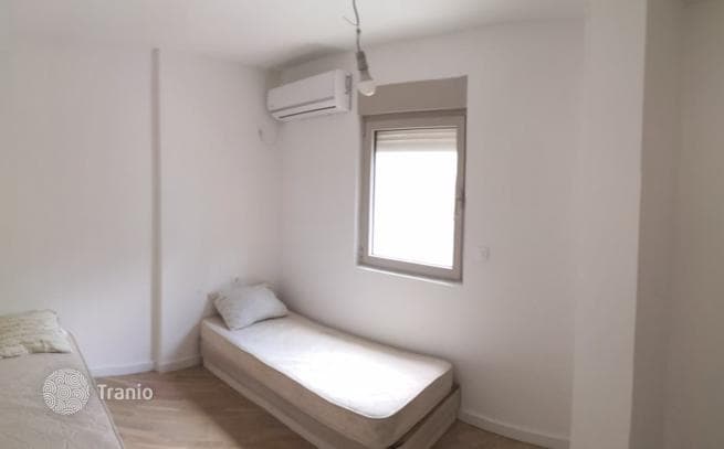 2-Bedroom Apartment with Mountain View in Becici, Budva, photo 5