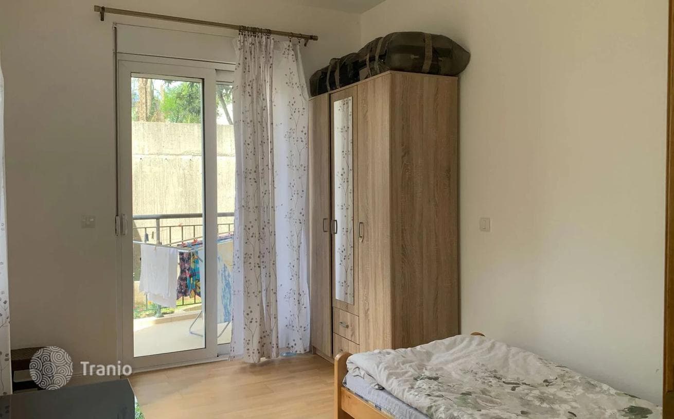 2-Bedroom Apartment in Tivat, Montenegro, photo 2