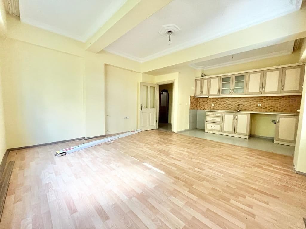 Квартира в Анталии, Турция, 70 м², фото 2