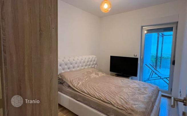 2-Bedroom Apartment 180 m from the Sea in Dobrota, Kotor, photo 5