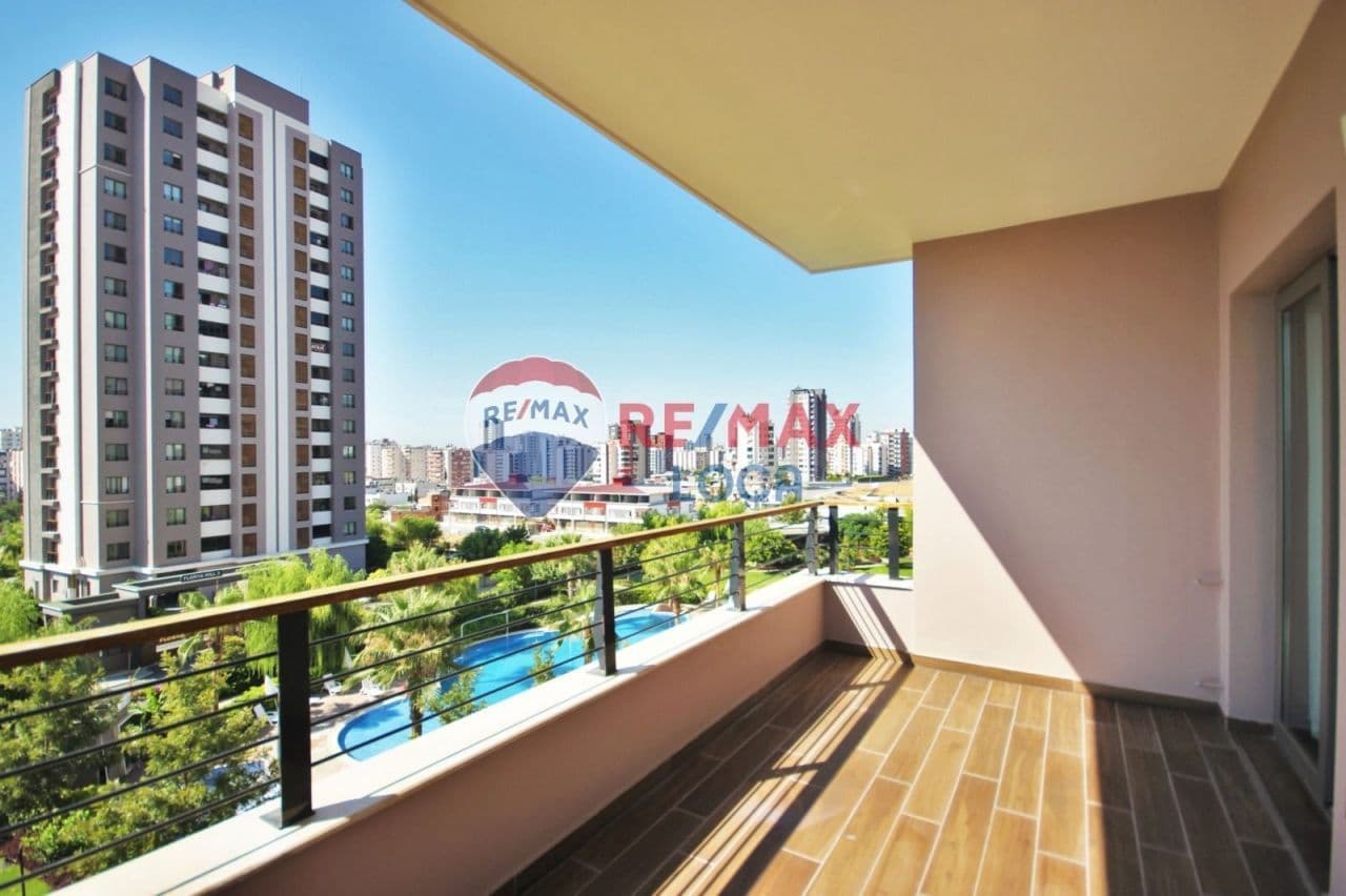 Квартира в Мерсине, Турция, 210 м², фото 2