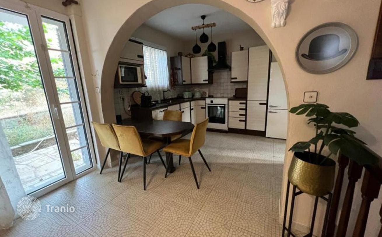 4-комнатная вилла 300 м² в Неа Скиони, Греция, фото 2