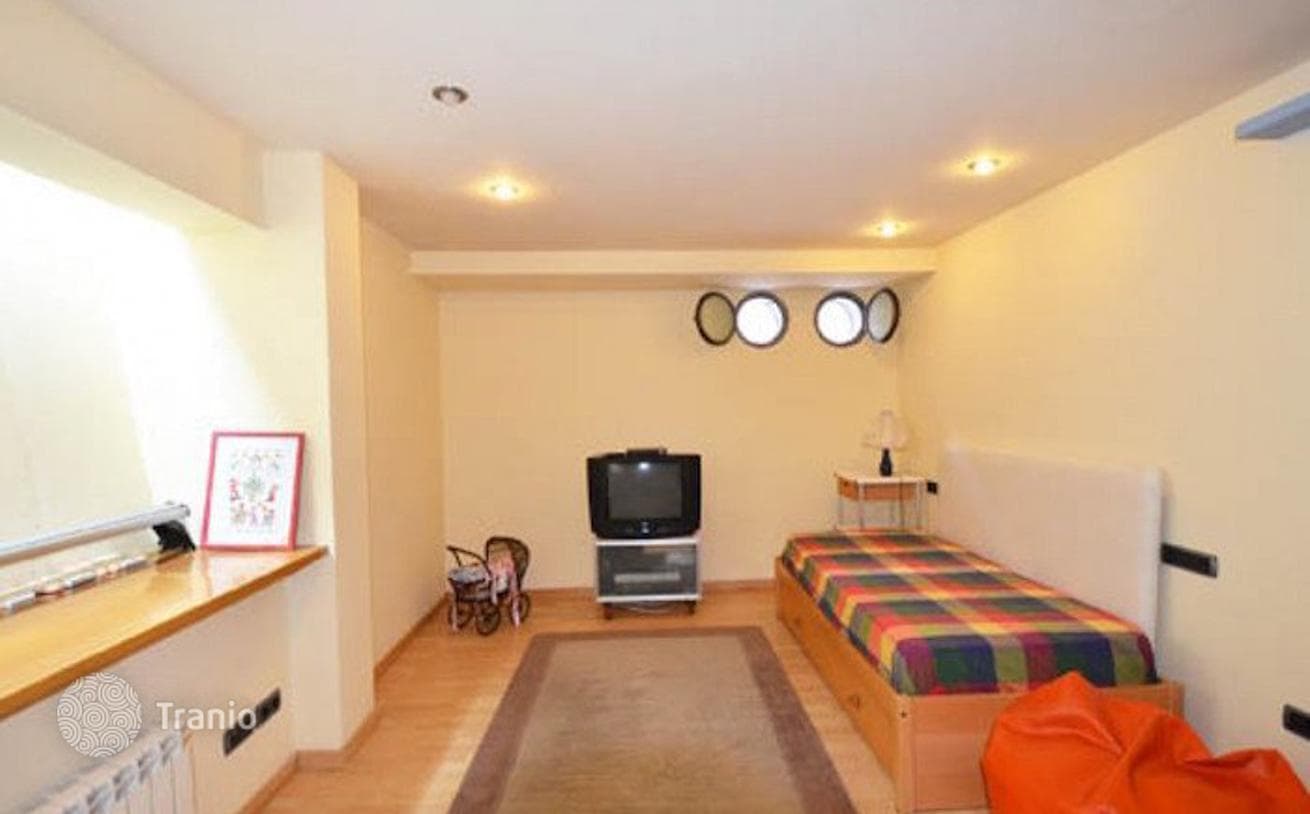 Дом в городе 275 м² в Виласар-де-Мар, Испания, фото 4