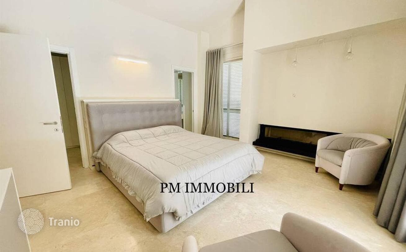 5-комнатная вилла 330 м² в Форте-дей-Марми, Италия, фото 3
