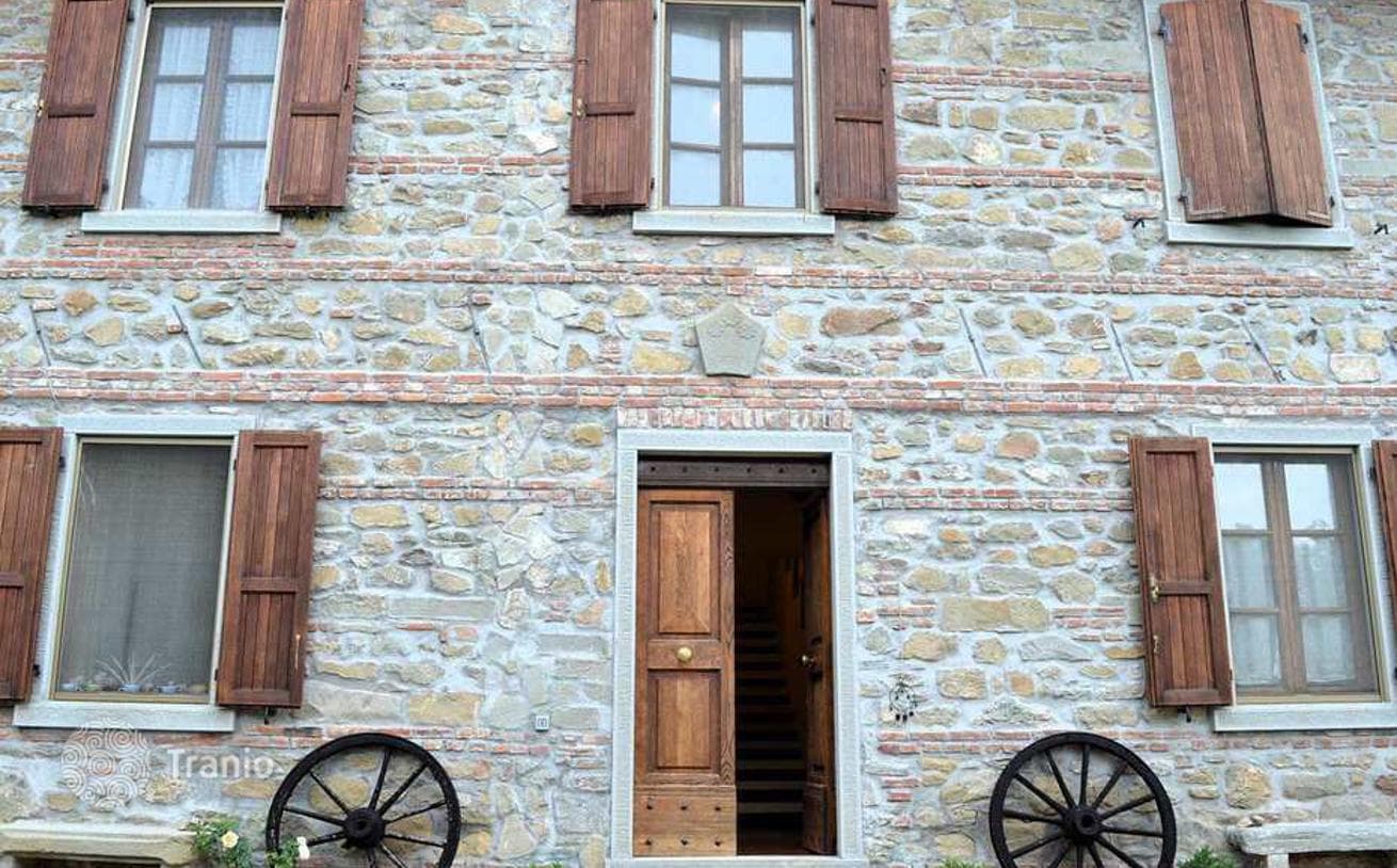 7-комнатная вилла 533 м² в Лукке, Италия, фото 4