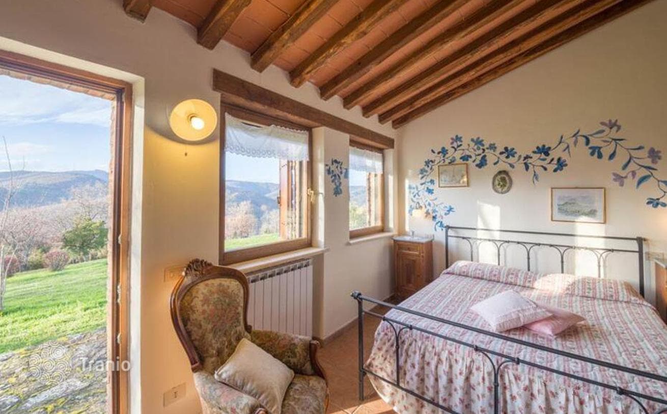 4-комнатная вилла 250 м² в Бучине, Италия, фото 2
