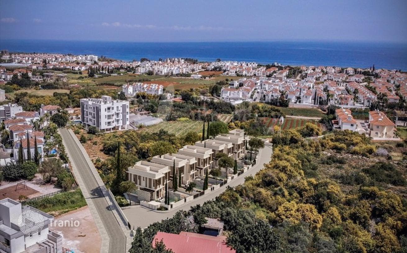 Вилла с частным бассейном, в востребованном районе Айя Триада