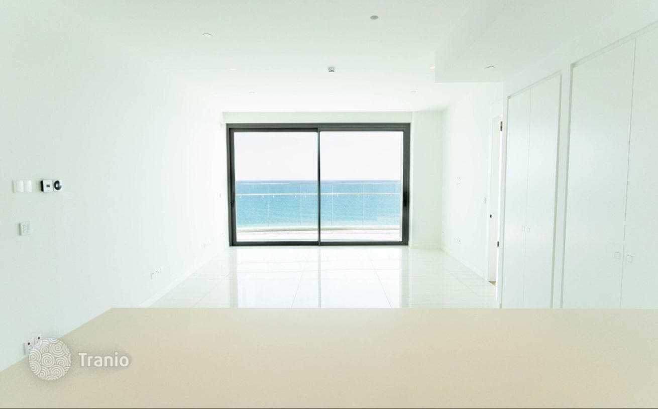 2-Bedroom Apartment with Sea View in Germasogeia, Limassol, photo 4