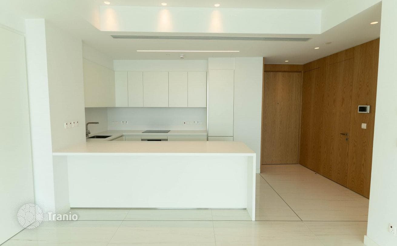 2-Bedroom Apartment with Sea View in Germasogeia, Limassol, photo 5