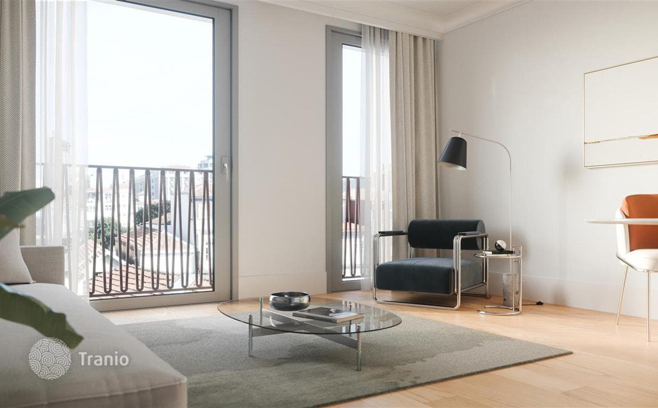 Modern Apartment with Balcony in Porto, photo 2