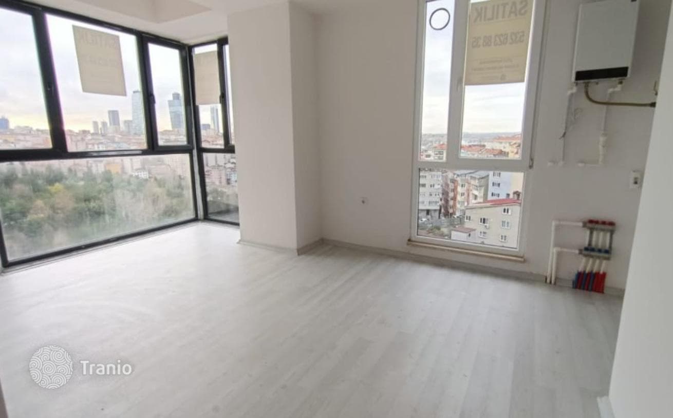 1-Bedroom Apartment in Kagithane, Istanbul